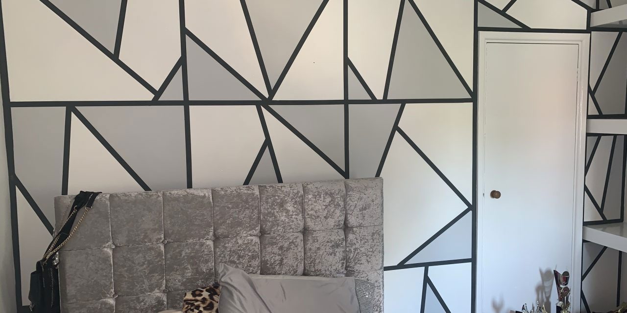 Geometric Feature Wall